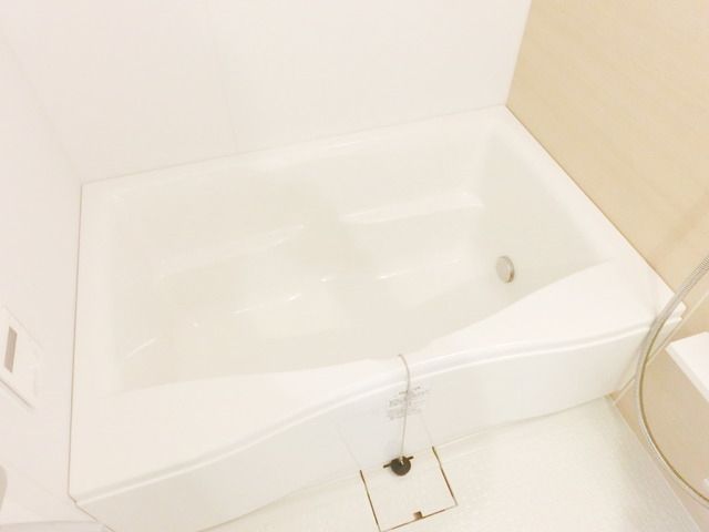 バス・シャワールーム　★追い焚き・浴室乾燥機能付のゆったりお風呂です★