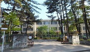 中学校　加古川市立浜の宮中学校（中学校）まで1673m
