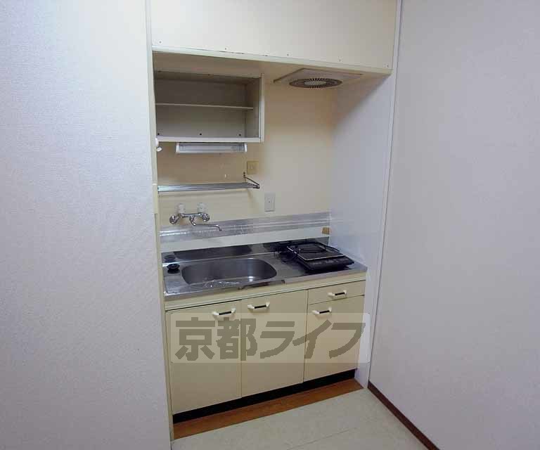 キッチン　コンパクトなキッチンです。