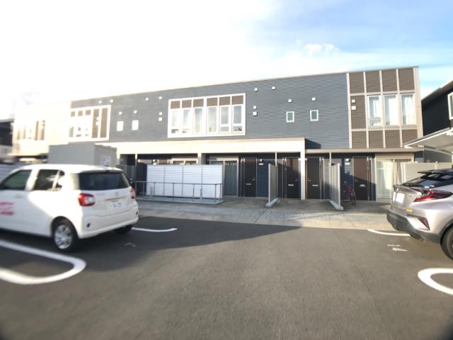 建物外観　外観写真（昼）