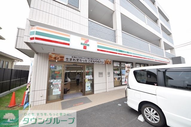 コンビニ　セブンイレブン横浜鶴ヶ峰本町南店（コンビニ）まで420m