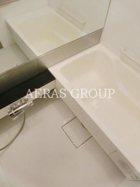 バス・シャワールーム　別部屋参考写真。