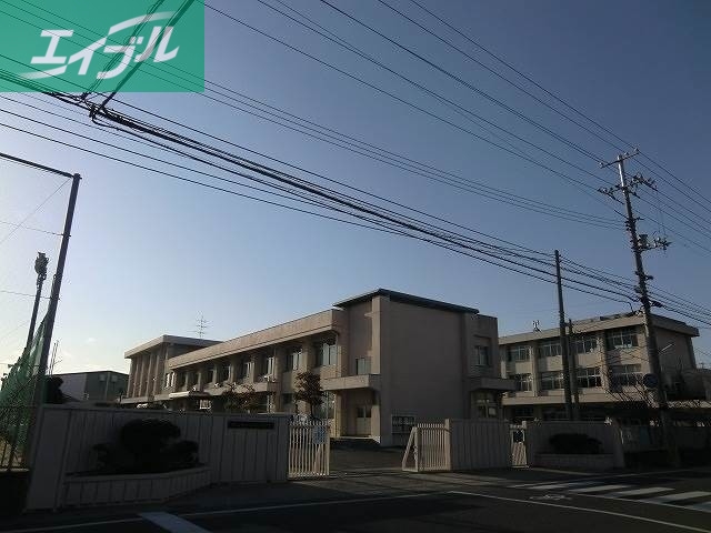 中学校　岡山市立御南中学校（中学校）まで800m