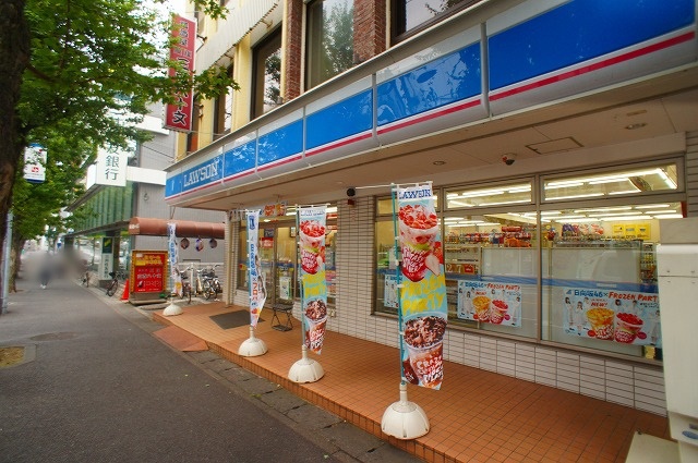 コンビニ　ローソンあざみ野駅前店（コンビニ）まで1549m