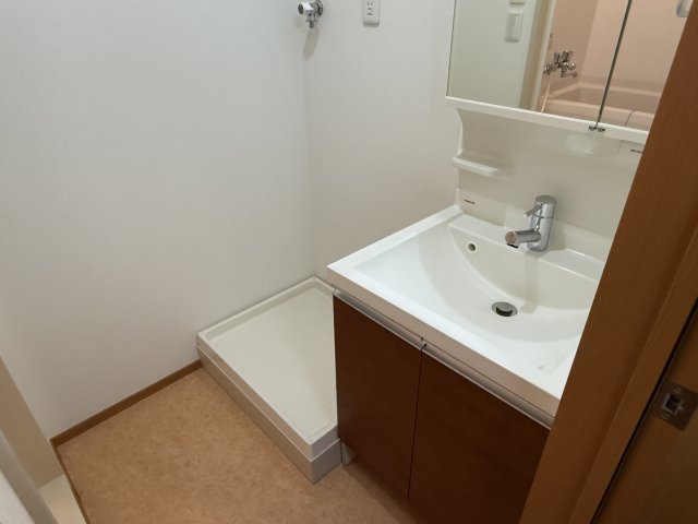 洗面設備　同建物別室参考写真