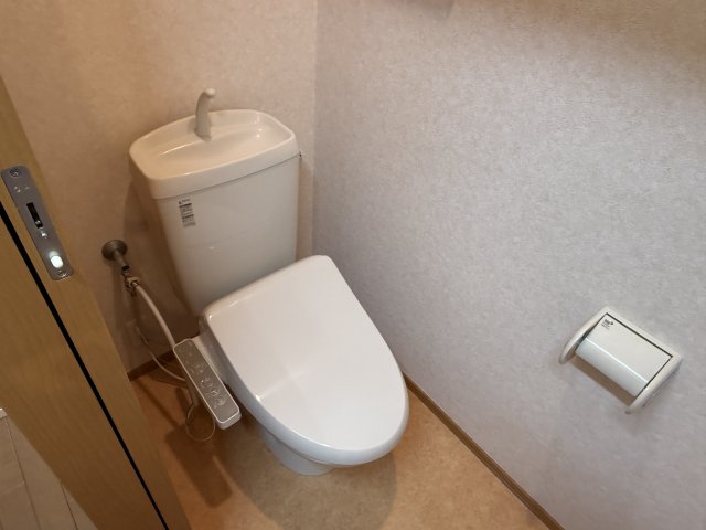 トイレ　同建物別室参考写真