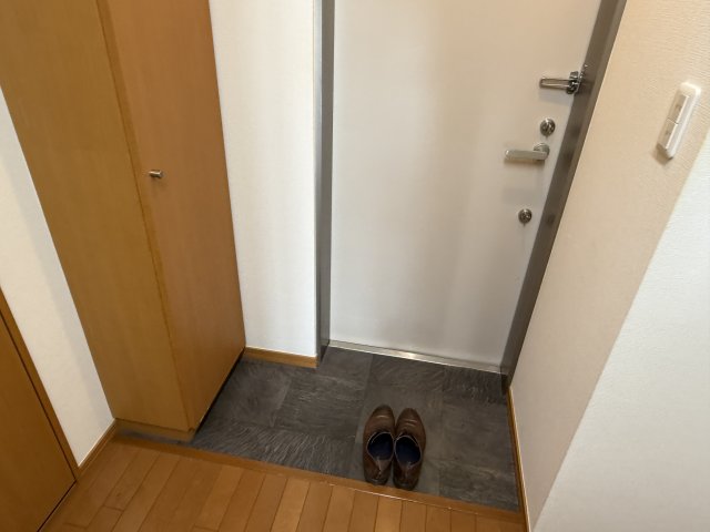 玄関　同建物別室参考写真