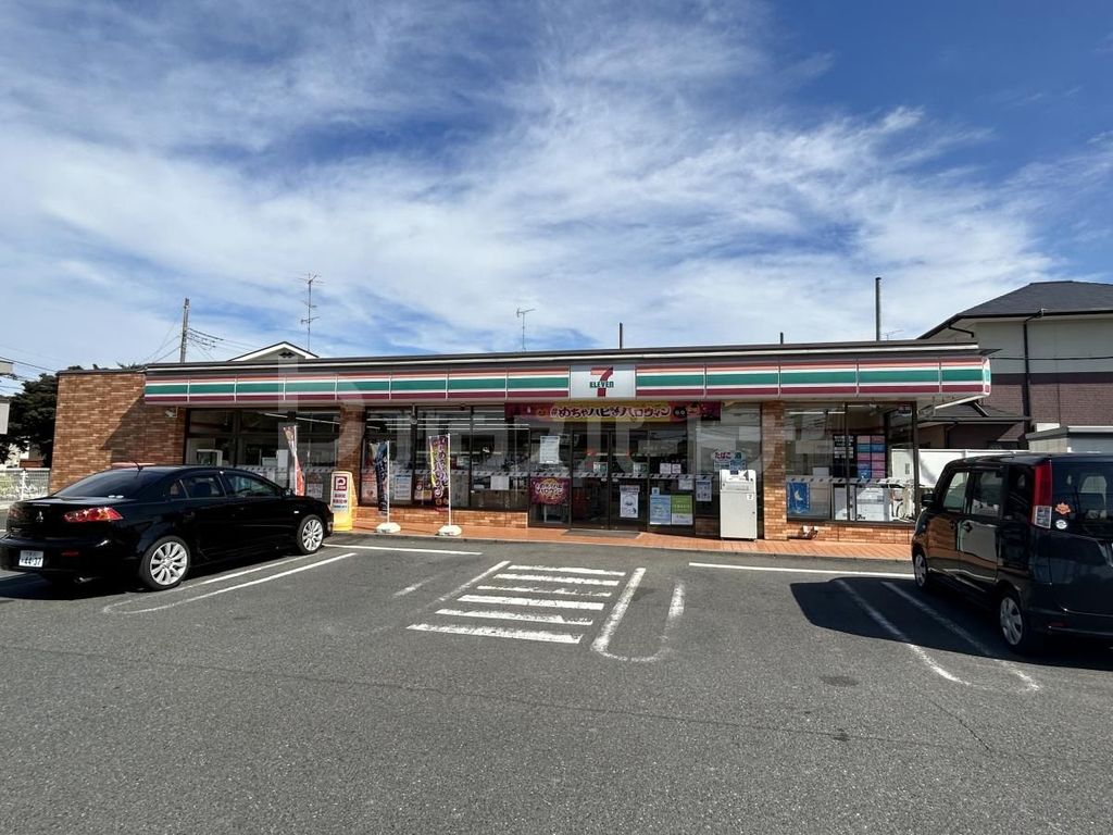 コンビニ　セブンイレブンさいたま中川店（コンビニ）まで540m