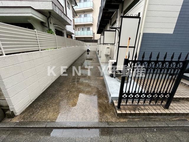エントランス　建物の内部です