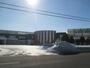 小学校　帯広市立豊成小学校（小学校）まで566m