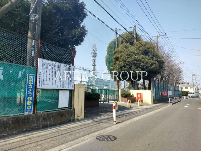 中学校　大和市立南林間中学校（中学校）まで1052m