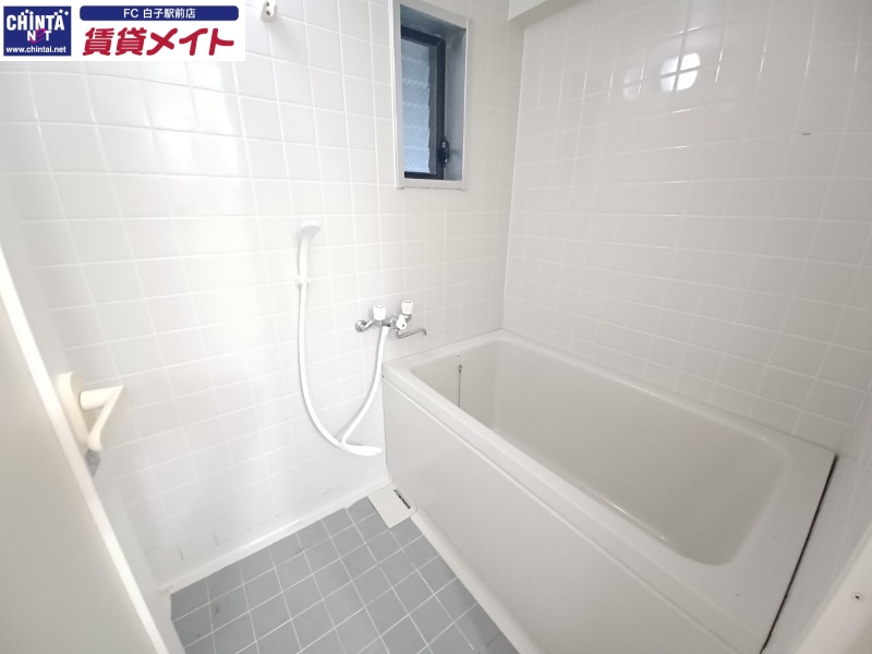 バス・シャワールーム　別部屋参考写真です