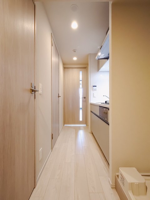 玄関　※写真は同タイプ住戸です。