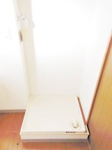 洗面設備　♪あると何だか安心な洗濯機バン♪