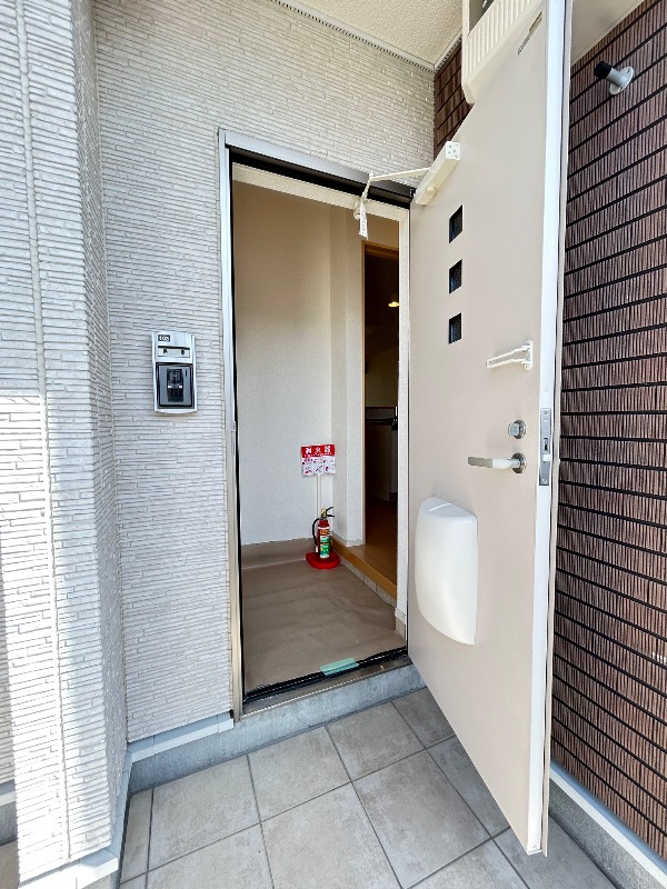 玄関　玄関