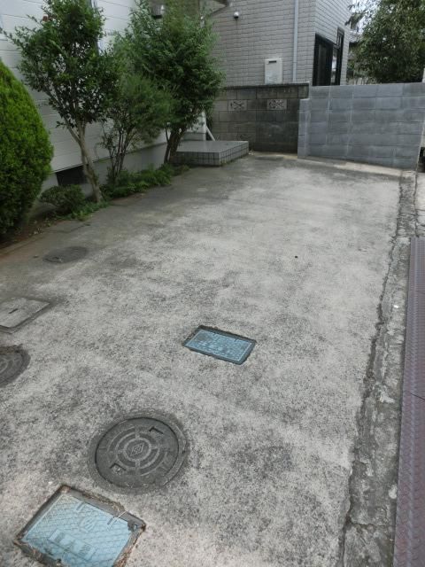 その他共有部分　駐車スペース