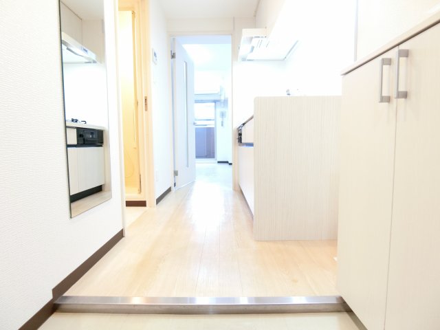 玄関　詳細は、RISUMO江坂本店→06-6155-7137まで♪