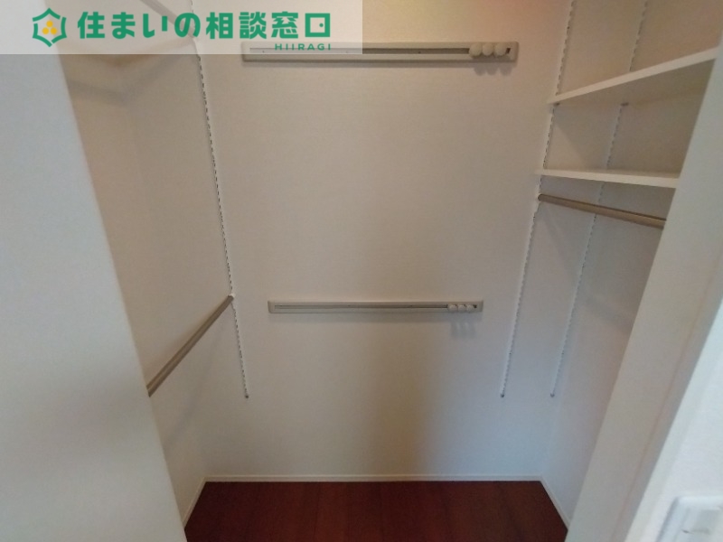 収納　同型