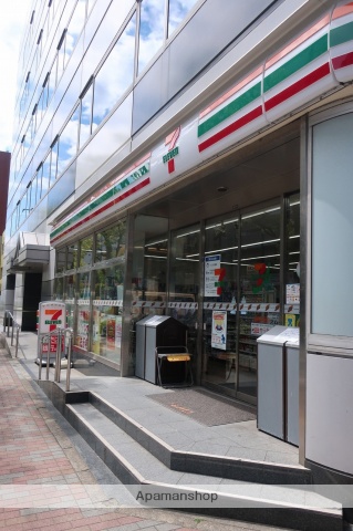 コンビニ　セブンイレブン（コンビニ）まで991m