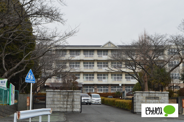 中学校　富士市立吉原第三中学校（中学校）まで421m