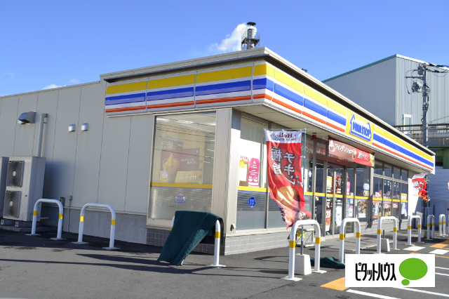 コンビニ　ミニストップ富士原田南店（コンビニ）まで722m