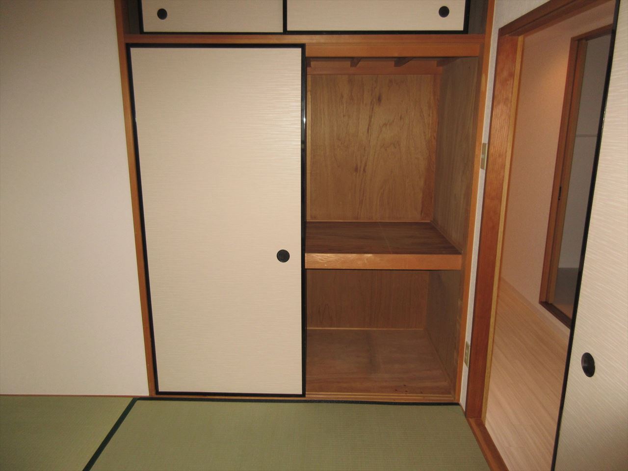 収納　ピーナッツボーイII