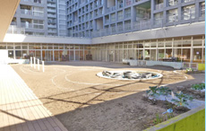 幼稚園・保育園　YMCAキャナルコート保育園（幼稚園・保育園）まで412m
