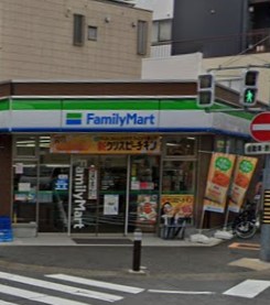 コンビニ　ファミリーマート 千代田二丁目店（コンビニ）まで60m
