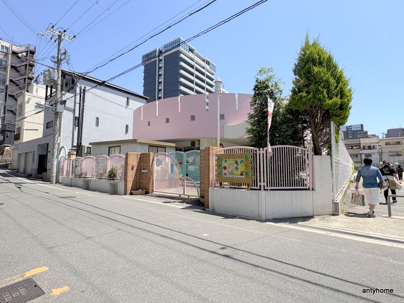 幼稚園・保育園　大阪市立桃園幼稚園（幼稚園・保育園）まで303m