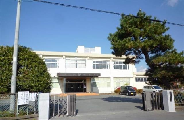 小学校　伊豆の国市立韮山小学校（小学校）まで750m