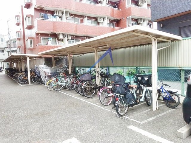 その他共有部分　駐輪場です。
