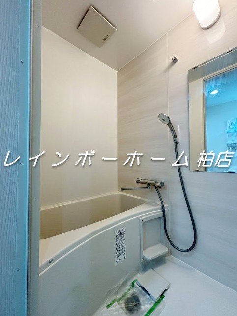 バス・シャワールーム　お風呂で日々の疲れを落としましょう