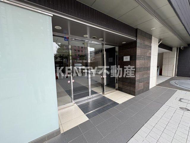 エントランス　清潔なエントランスです