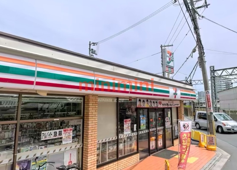 コンビニ　セブンイレブン吹田岸部南1丁目店（コンビニ）まで229m