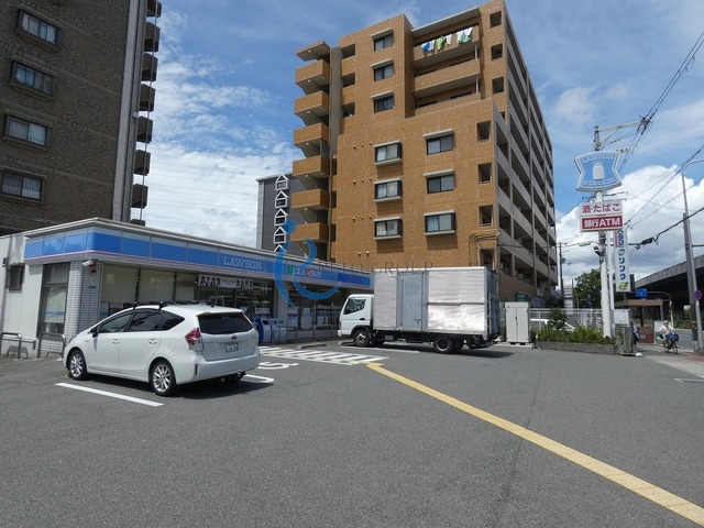 コンビニ　ローソン長原駅西店（コンビニ）まで404m