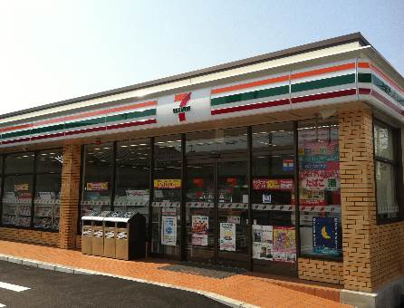 コンビニ　セブンイレブン 福岡高宮西店（コンビニ）まで522m