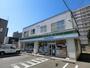 コンビニ　ファミリーマート東札幌6条店（コンビニ）まで283m