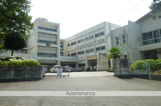 中学校　愛鷹中学校（中学校）まで1074m