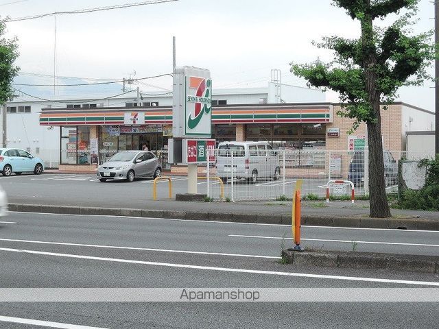 コンビニ　セブンイレブン（コンビニ）まで453m