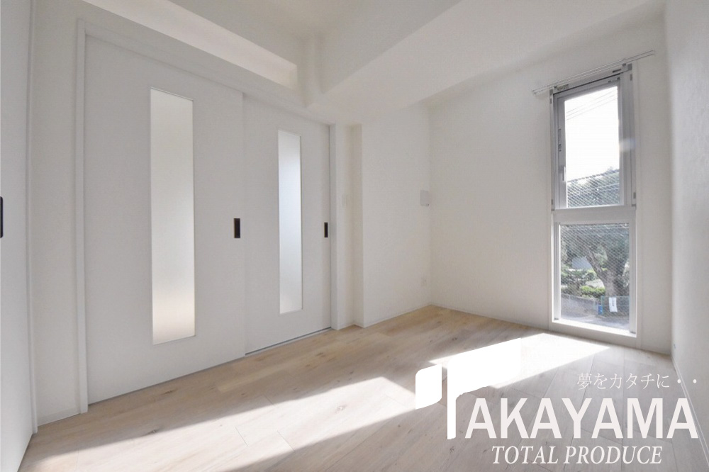 バルコニー　洋室角度別、採光のとれた明るいお部屋です★