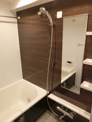 バス・シャワールーム　☆ゆっくりくつろげるお風呂☆