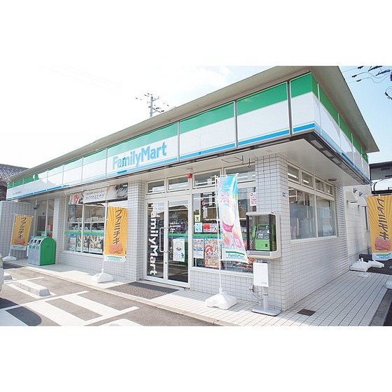 コンビニ　ファミリーマート郡山小原田中学校（コンビニ）まで318m