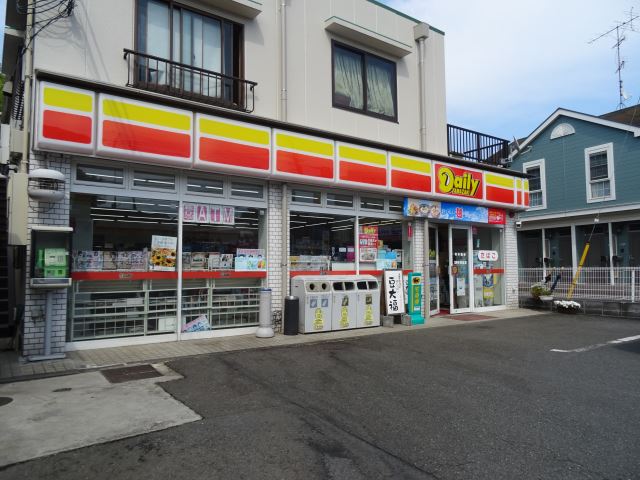 コンビニ　デイリーストア（コンビニ）まで150m