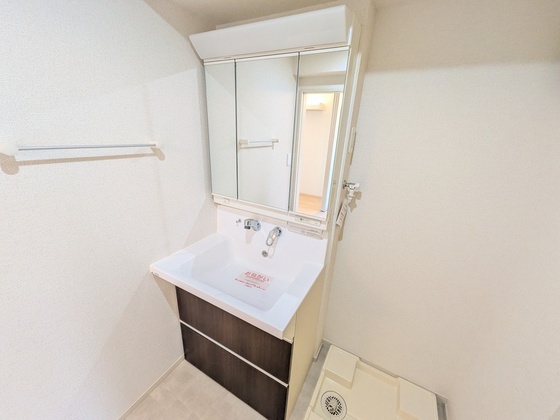 洗面設備　※別部屋の写真です