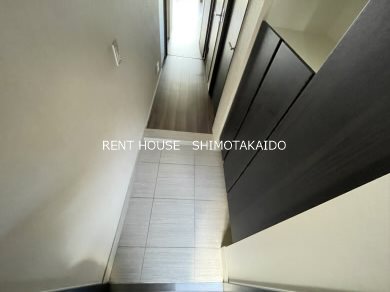 玄関　別号室の参考写真です。