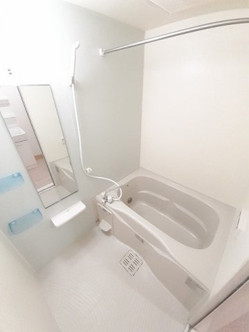 バス・シャワールーム　ゆったり過ごせるお風呂です