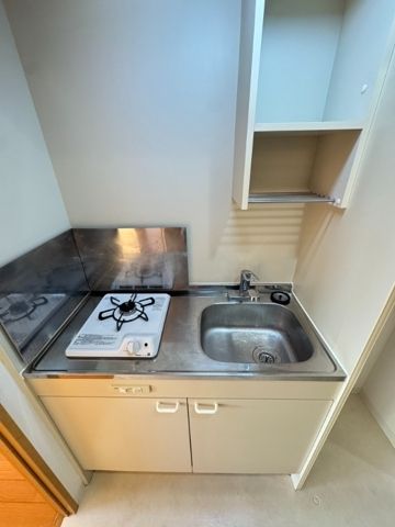 キッチン　参考写真（同物件別部屋）