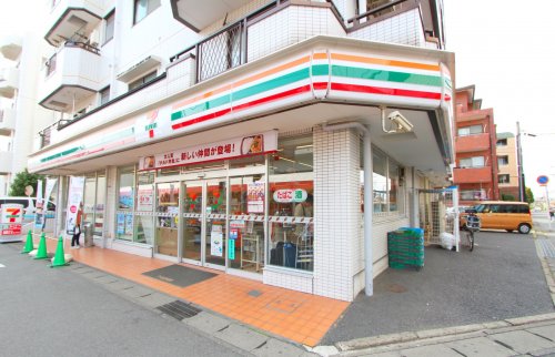 コンビニ　セブンイレブン 市川南行徳駅北店（コンビニ）まで121m