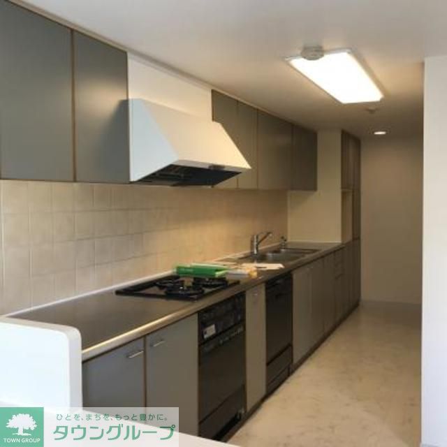 キッチン　※写真は同タイプ住戸です。