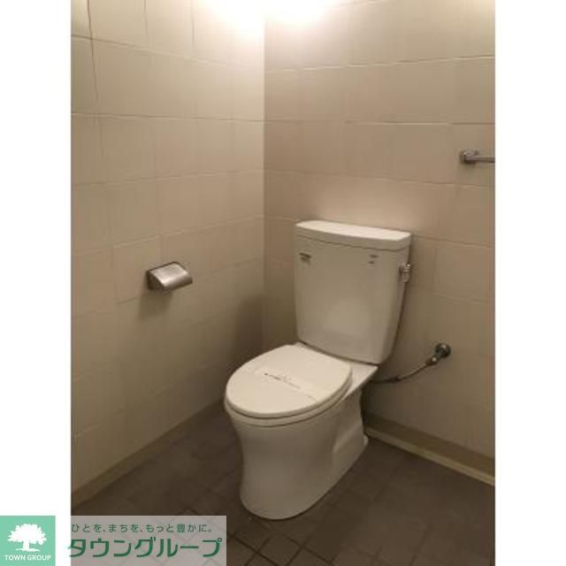 トイレ　※写真は同タイプ住戸です。
